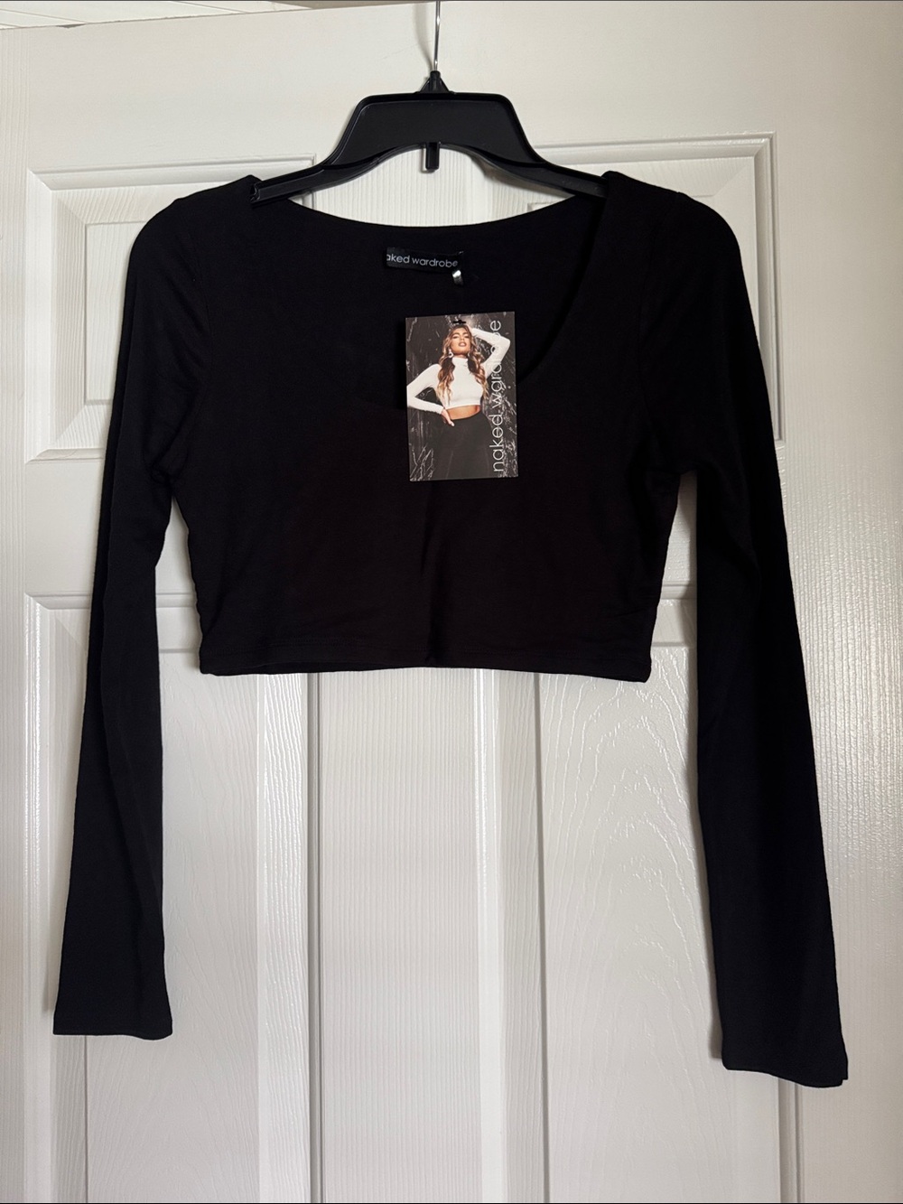 naked wardrobe Black Long-Sleeve Cropped Top — Scoop Neck